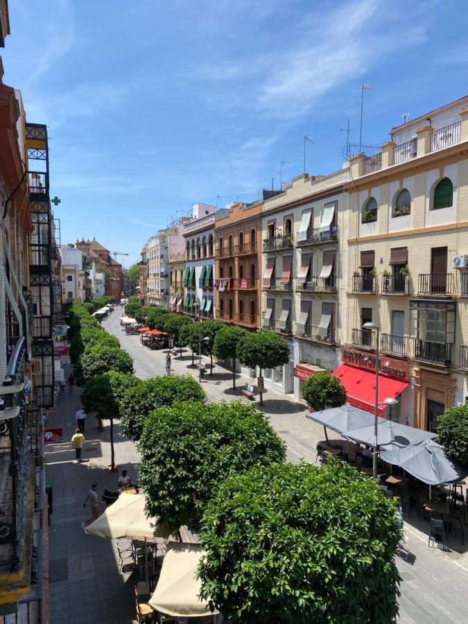 Appartement Quattro Puente De Triana à Séville Extérieur photo